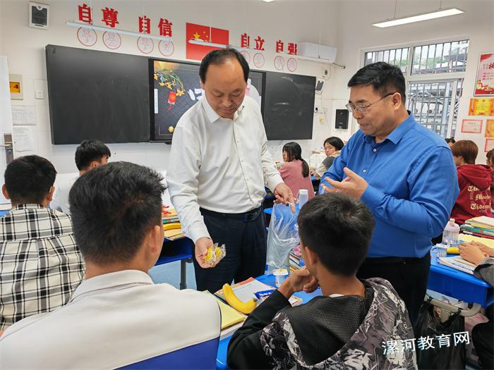 cb1401a2323b756b3f111572c234821.jpg cb1401a2323b756b3f111572c234821.jpg