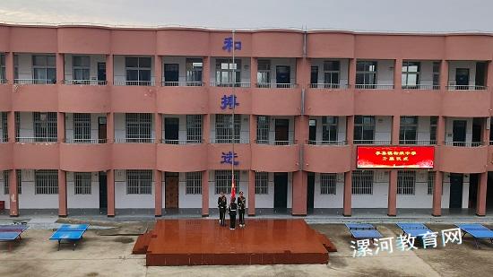 b825e9d9ff749a25b82b97b11ae8c6a.jpg b825e9d9ff749a25b82b97b11ae8c6a.jpg