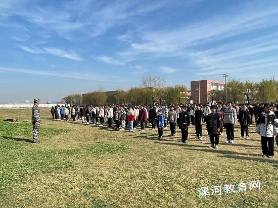 tongxun2.jpg tongxun2.jpg