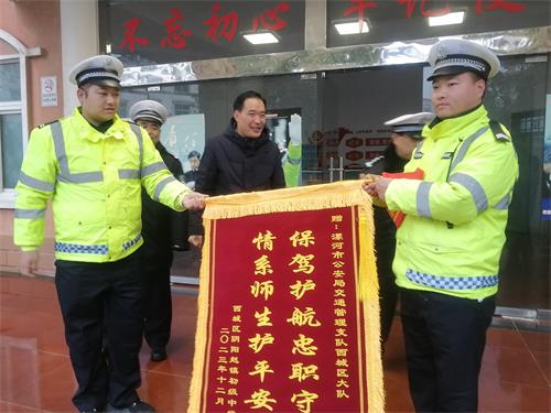 1027730604.jpg 1027730604.jpg